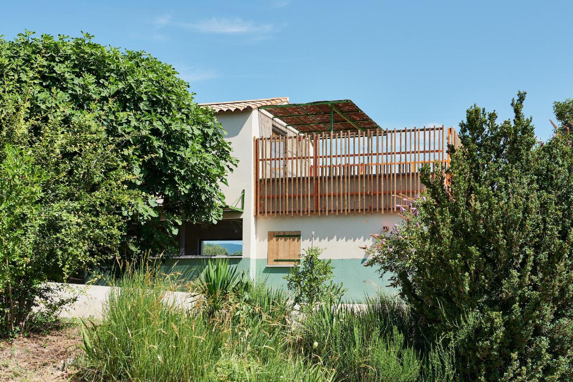 Domaine La Ferme Hi Bride Acomodação com café da manhã Villelaure Exterior foto