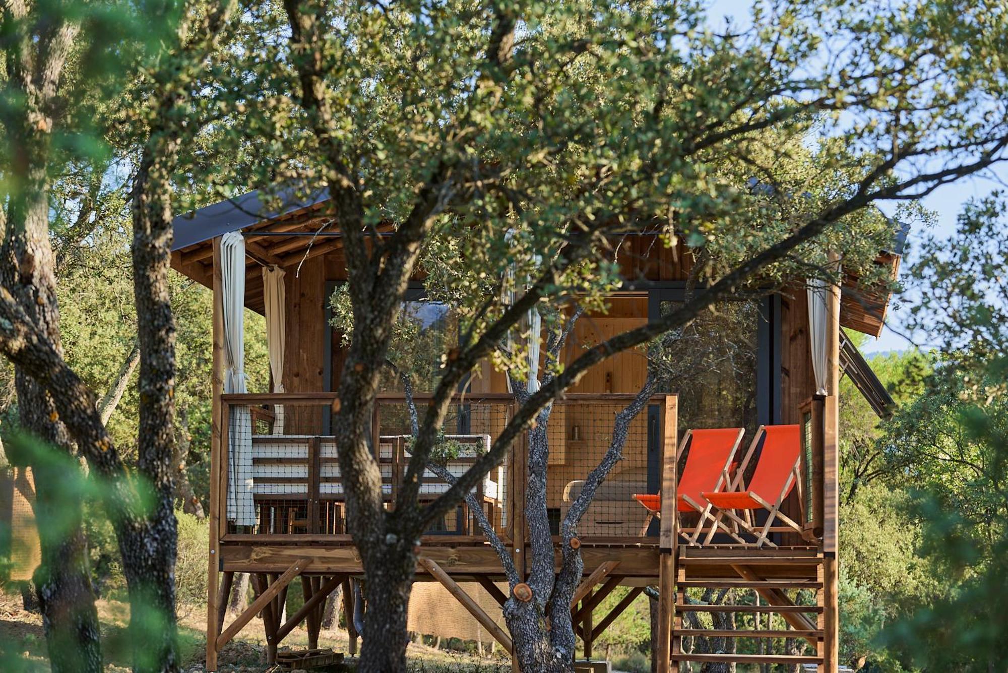 Domaine La Ferme Hi Bride Acomodação com café da manhã Villelaure Exterior foto