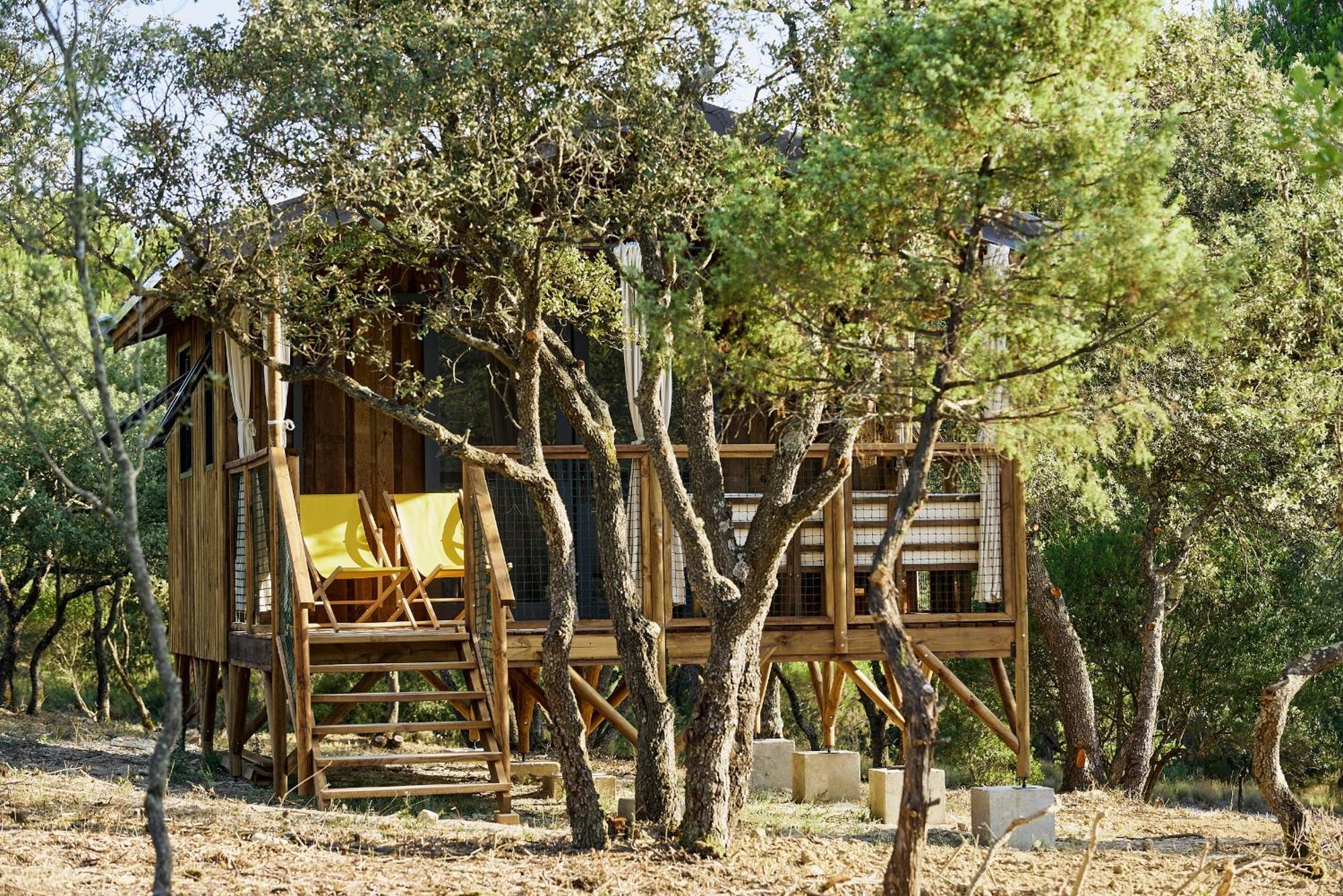 Domaine La Ferme Hi Bride Acomodação com café da manhã Villelaure Exterior foto